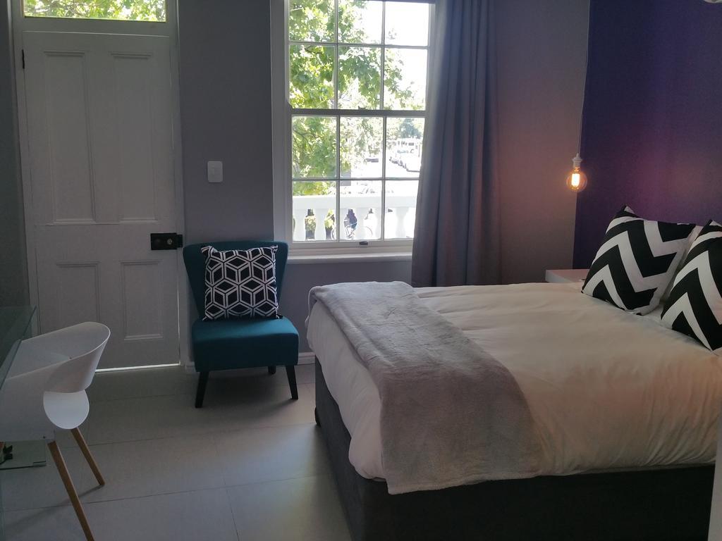 Bed and Breakfast The Vibe Dorp Street Стелленбос Экстерьер фото