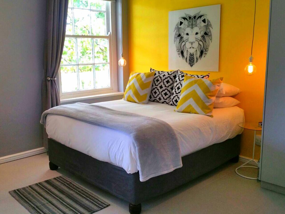 Bed and Breakfast The Vibe Dorp Street Стелленбос Экстерьер фото
